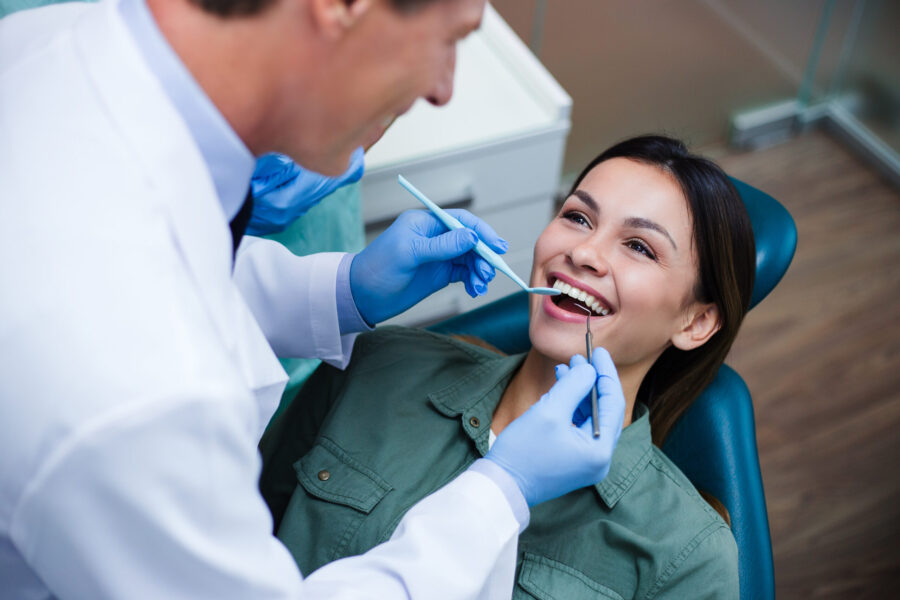 dental implants periodontist